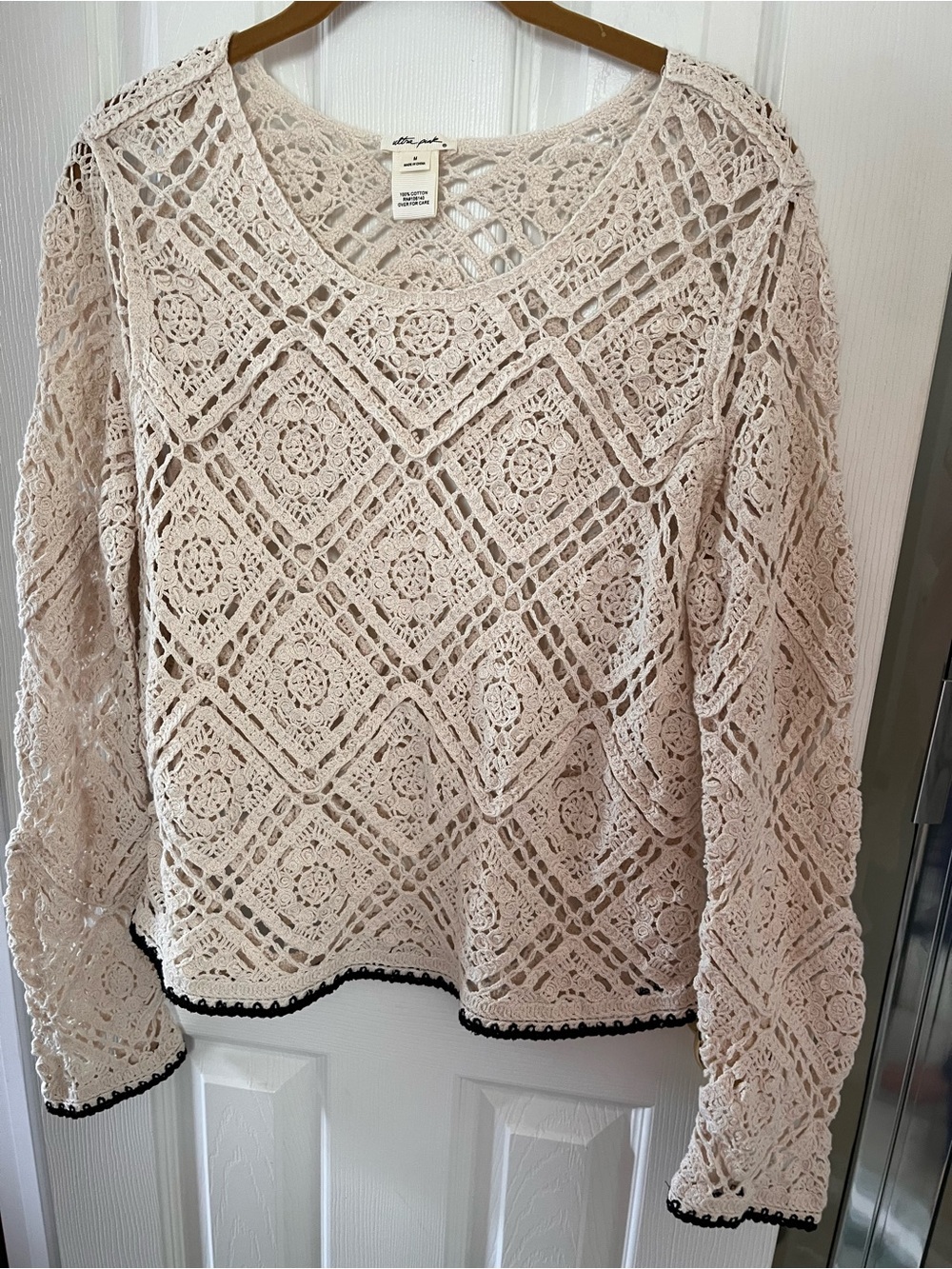 Boho/Beach Women's Cream Crochet Long-Sleeve Top - Feminine Lace Knit